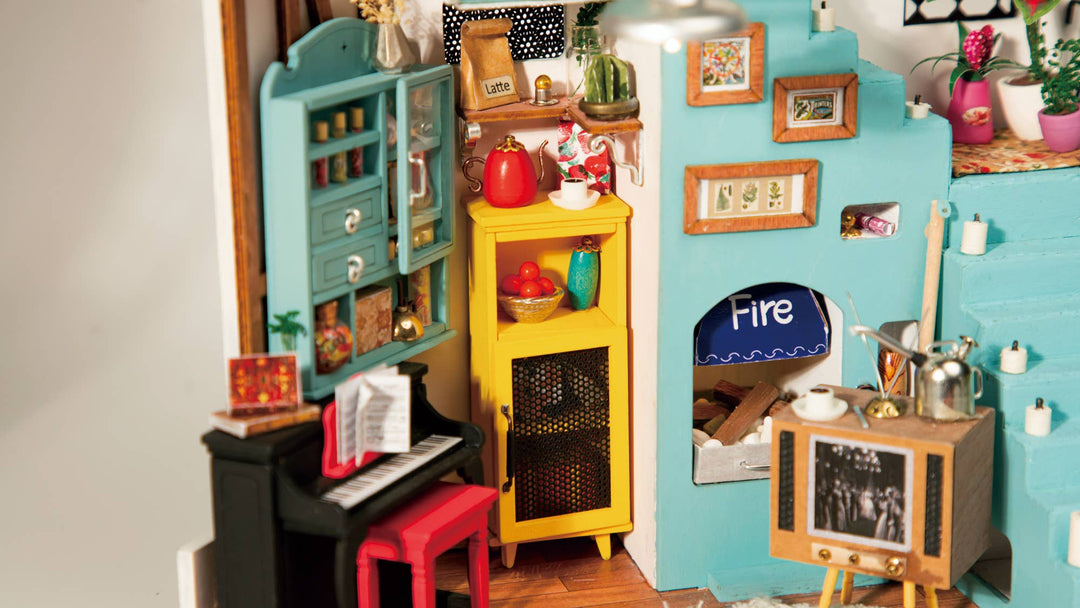 DIY Miniature House Kit: Joy's Living Room