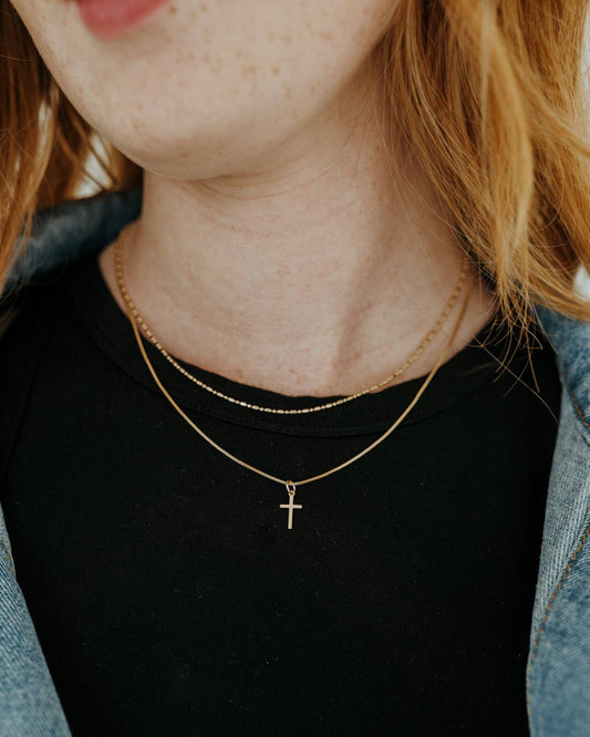 Dainty Cross Necklace: 16
