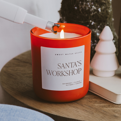 *NEW* Santa's Workshop 15 oz Soy Candle - Christmas Decor