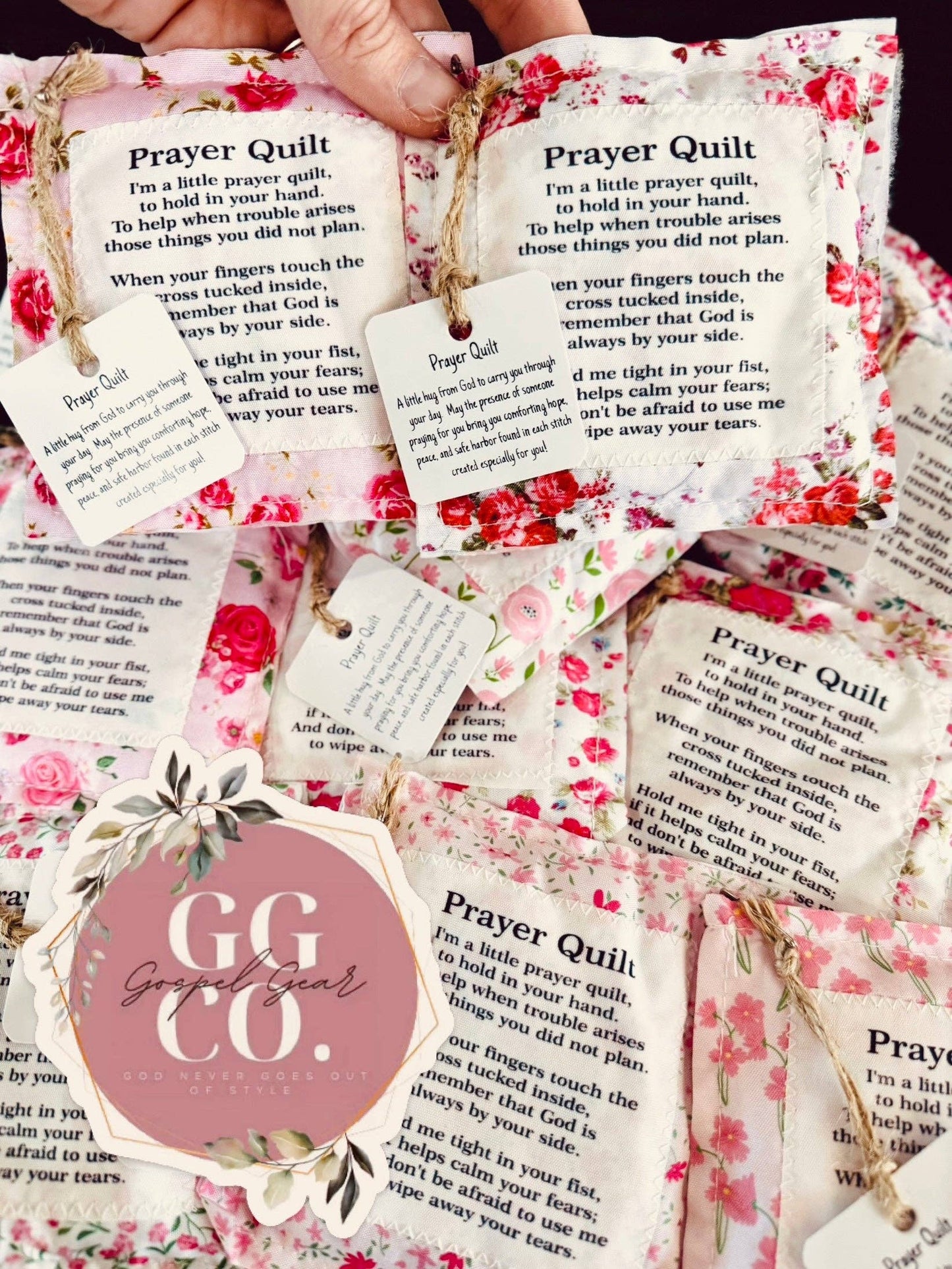 Floral Pink Pocket Prayer Quilt: Square