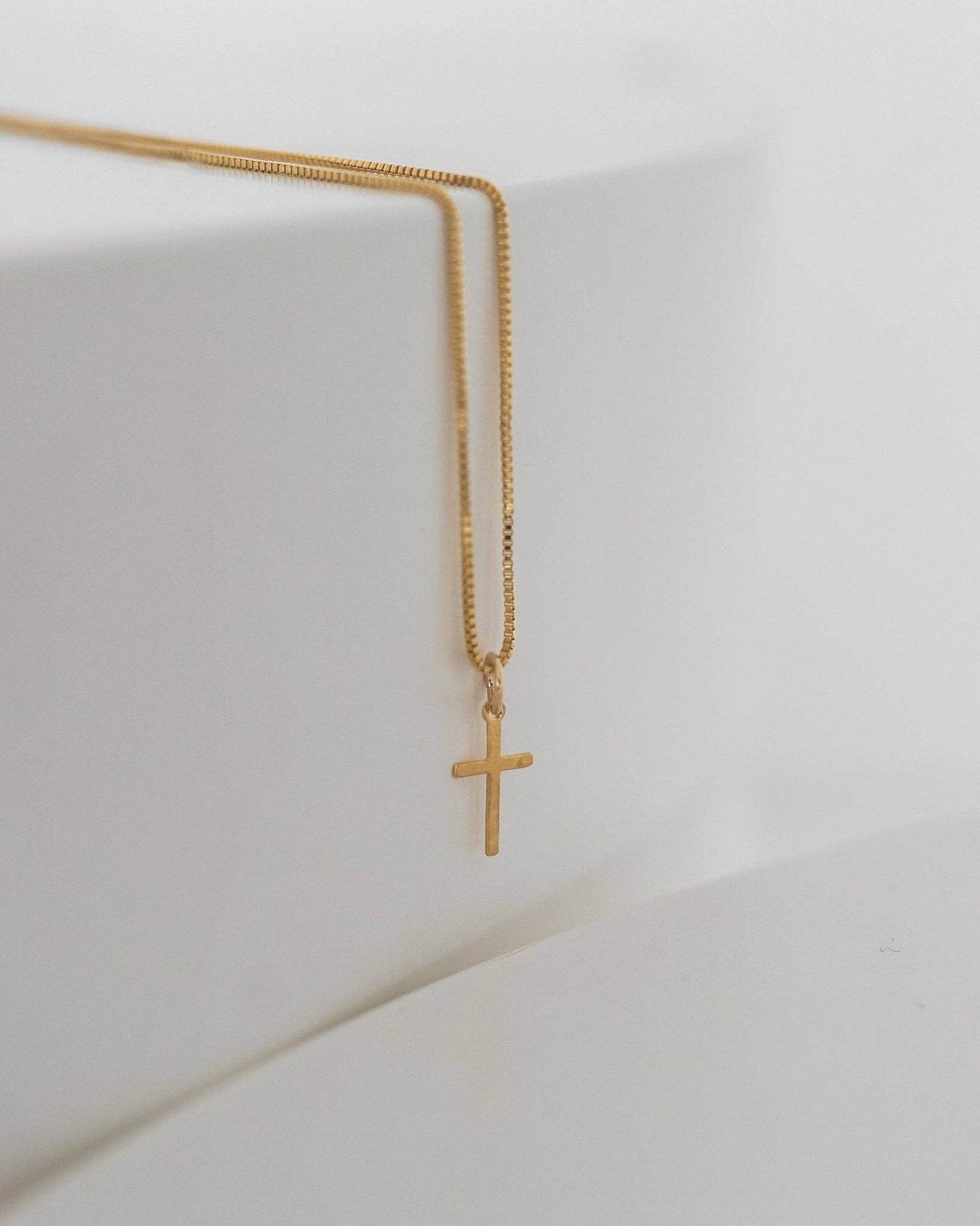 Dainty Cross Necklace: 16