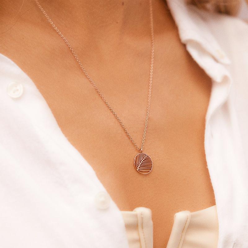 Havana Pendant Necklace