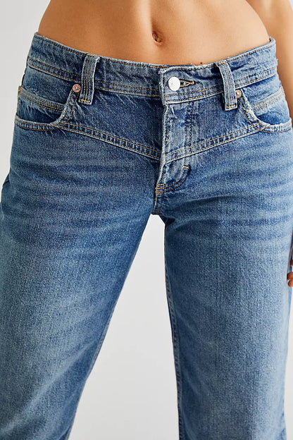 Shelby Low-Rise Boyfriend Jeans